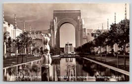 RPPC 1939 Golden Gate Int&#39;l Exposition Court of Reflections Postcard X28 - £10.18 GBP