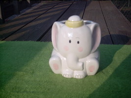 Vintage Napco Ceramic Elephant Planter with Hat Rare - £12.06 GBP