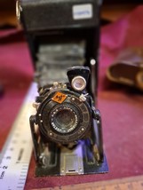 Antique camera - Kodak Folding Brwnie six-20 [INS10592] - $125.00