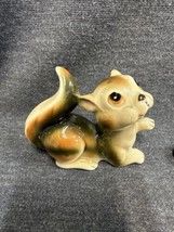 Vintage Squirrel Chipmunk Salt Or Pepper Shaker Hand Decorated - £3.87 GBP