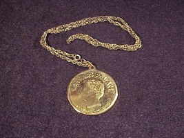1991 Caesar’s Palace, Las Vegas Gold Tone Medallion Necklace, on Chain - £6.25 GBP