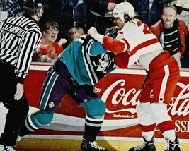 Bob Probert Vs Todd Ewen 8X10 Photo Hockey Ducks Red Wings Picture Nhl Fight - £3.81 GBP