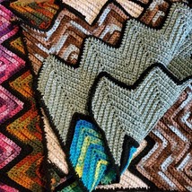 Vintage Mid Century Hand Crochet Afghan Zig Zag 60x46 Inch Sofa Throw Wrap - $935.51 MXN