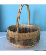 Vintage HAND WOVEN Round BASKET  Two Tone w Handle. Signed. - $26.85 CAD