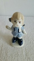 Vintage Ceramic Porcelain Blue and White Figurine Little Girl Waving Goo... - £3.97 GBP