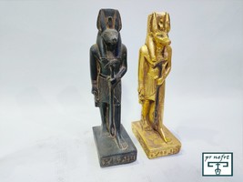 Statue of Anubis,  A distinctive statue available in two colors, black a... - £99.64 GBP