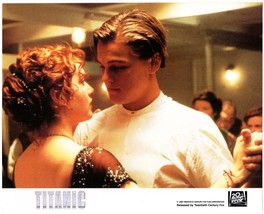 James Cameron&#39;s TITANIC 1997 Leonardo DiCaprio &amp; Kate Winslet Dance in 3... - £59.07 GBP
