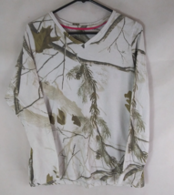 Realtree Women&#39;s White V-Neck Camo Long Sleeve Shirt Size Large - $9.69
