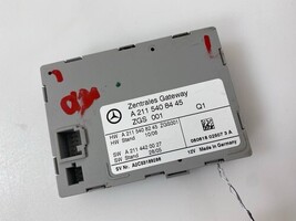 Mercedes Zentrales Central Gateway Control Module Relay A2115407145 image 7