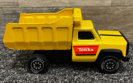 Tonka 8&quot; Metal Yellow Dump Truck Made in USA Vintage - £19.02 GBP
