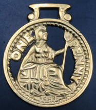 Vintage 1983 Brass Horse Bridle Medallion One Penny Centurion Guard 3.5&quot;... - £12.47 GBP