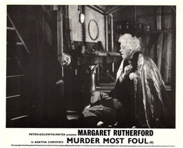 Murder Most Foul 1964 Margaret Rutherford as Miss Marple finds body 8x10 photo - £7.66 GBP