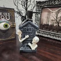 Halloween Tombstone Skeleton Lotion Bathroom Soap Dispenser New - £19.04 GBP