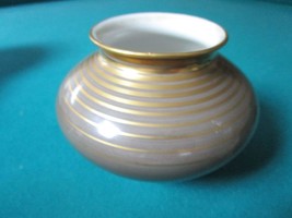 FUSTENBERG Germany Glossy Ceramic VASE Grey and Gold 4 1/2 X 5 1/2&quot; [62] - $2,740.75 MXN
