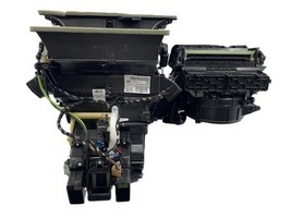 2019-2023 Audi Q3 HVAC Heater Blower Motor Housing Evaporator Blend Door... - $5,535.13 MXN