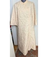 Vintage 1960s Robinson’s Quilted Pink Robe Hong Kong Chinese Button Deta... - $1,221.85 MXN