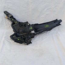 2016-2018 Toyota Prius Two-Eco Headlight Lamp LED Passenger Right RH image 7