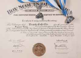 1933 Boy Scout Silver Beaver Award With Certificate Frank Griffin Saginaw Michig - $1,236.51