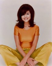 Tiffani-Amber Thiessen 8x10 photo G3013 - £3.65 GBP