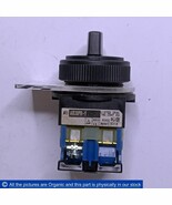 Fuji Electric AR30PR-1 Selector Switch Safety Door AR30PR1 AR30 Series J... - $15.07 CAD