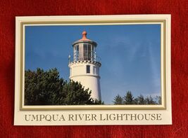 Oregon Postcard Umpqua River Lighthouse NEW Unposted - $3.99