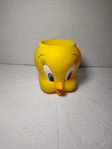 Tweety Bird Mug Cup 1995 Vintage Warner Bros Looney Tunes Plastic Applau... - $8.90