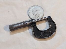 Vintage Reed Small 0 -1" Micrometer Machinists Tool Works D-525 USA - $22.86