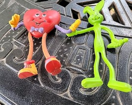 Vintage Bendy Bendable Toys - $88.79 MXN