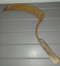 Vintage Antique Rustic Farm Hand Scythe Sickle Wood Handle - £15.47 GBP