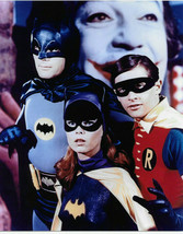 BATMAN 66    BATGIRL,  BATMAN AND ROBIN  GROUP PORTRAIT 8X10 PHOTO - £7.86 GBP