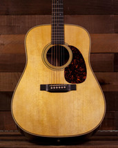 Martin HD-28E Standard Series Acoustic with Fishman Aura Pickup System - £3,036.75 GBP