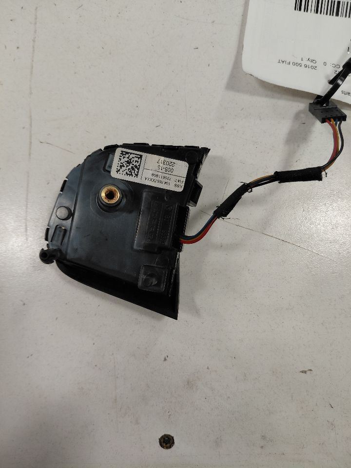 Steering Wheel Mounted Cruise Switch 4 Door X Model Fits 16-17 FIAT 500 - $76.94