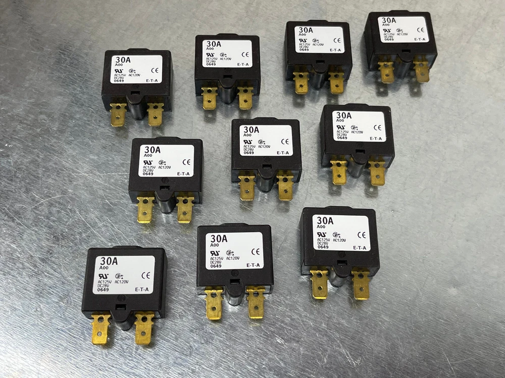 1658-A00-00-P10-30A Circuit Breaker Thermal Overcurrent 30A Auto Reset - $55.47