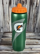 Gatorade #10 32 fl oz Orange &amp; Green Squeeze Water Bottle  - £6.57 GBP