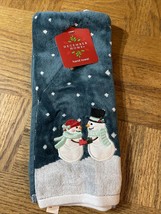 December Home Christmas Hand Towel - £14.76 GBP