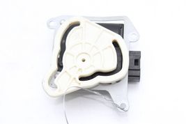 04-10 AUDI A8 L QUATTRO HEATER FLAP MOTOR ACTUATOR Q6855 image 8