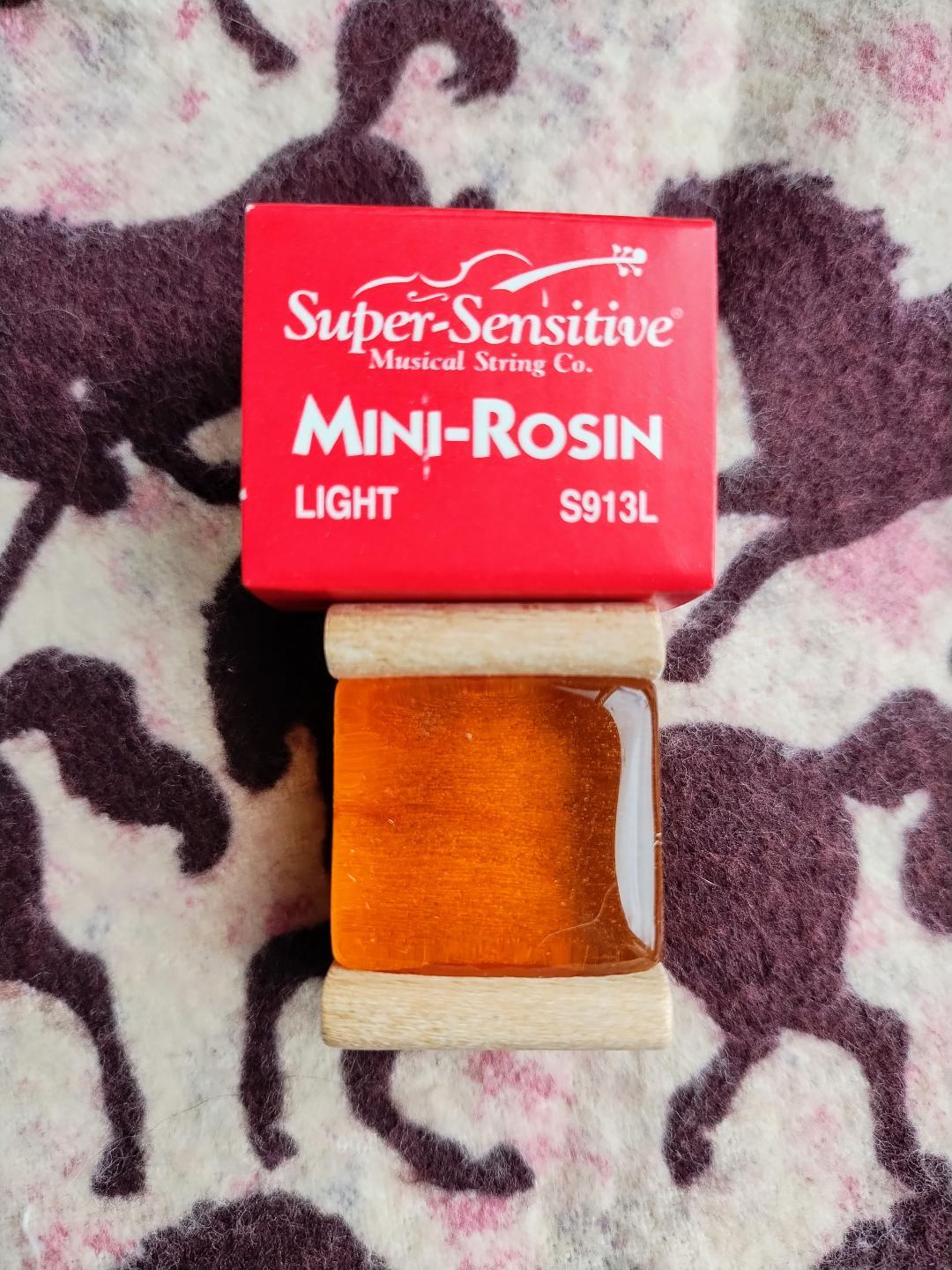 Super Sensitive Mini Rosin/Light/Fiddle/Violin/Viola/New - $2.75