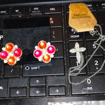 Vintage jewelry lot/clip-on earrings and beautiful Silver Cross with rhi... - £22.09 GBP