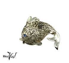 Vintage JJ Leaping Fish Pin w Detailed Open Work Scales Curved Tail 2&quot; - Hey Viv - £15.98 GBP