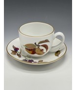 Royal Worcester Porcelain 6oz Gold Trim Evesham Teacup &amp; Saucer Set Fruit c - $21.97