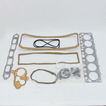 Toyota Land Cruiser FJ40 FJ43 FJ45 2F F Engine Gasket KIT 04111-61014 - £180.01 GBP