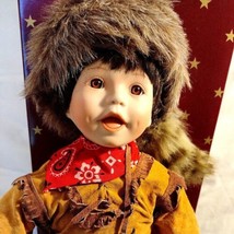 Ashton Drake Porcelain Doll Davy Crockett Vintage &quot;Born To Be Famous&quot; 1565 A - £28.79 GBP