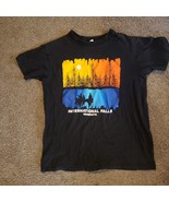 NICE Vintage 1980&#39;s Men&#39;s T-Shirt Black MN International Falls Fishing l... - $77.43 CAD