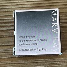 Mary Kay Cream Eye Color .15 Oz Apricot Twist 025874 - $209.49 MXN Mary Kay Cream Eye Color .15 Oz Apricot Twist 025874 - $209.49 MXN