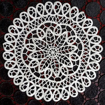 4pcs White Cotton Vintage Lace Crochet Doilies Round Wedding Home Decor 12&quot; - £8.54 GBP