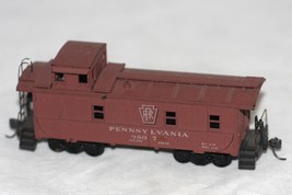 Athearn HO Scale Pennsylvania caboose #9807 - £6.91 GBP