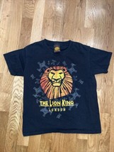 Disney The Lion King London Movie Theatre Broadway Musical Youth Size XS T-Shirt - $10.52