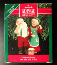 Hallmark Keepsake Christmas Ornament 1990 Popcorn Party 5th in Mr and Mrs Series - £5.58 GBP