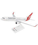 Boeing 737-800 Commercial Aircraft &quot;Qantas Airways&quot; (VH-VYE) White with ... - $60.91