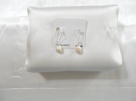 Department Store 1-5/8&quot; Silver Tone Simulated Pearl Fish Hook Earrings Y625 - £8.24 GBP